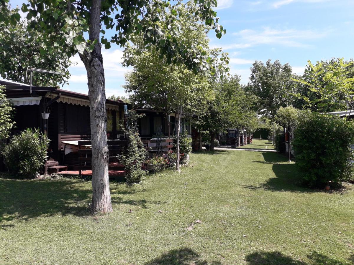 Campeggio Bruno Moniga del Garda Exteriör bild