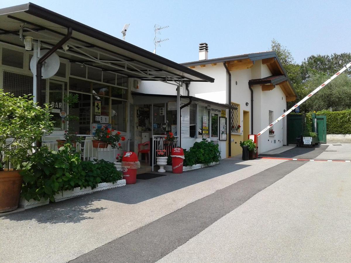 Campeggio Bruno Moniga del Garda Exteriör bild