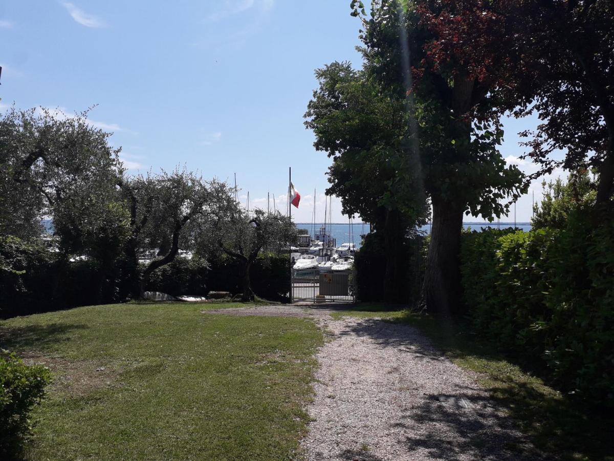 Campeggio Bruno Moniga del Garda Exteriör bild